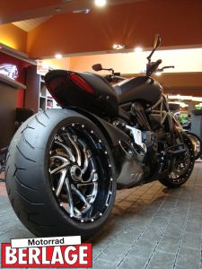 X Diavel Carbo-Niced